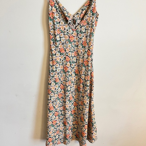 Princess Polly Marlu Midi Dress - Picture 4 of 5